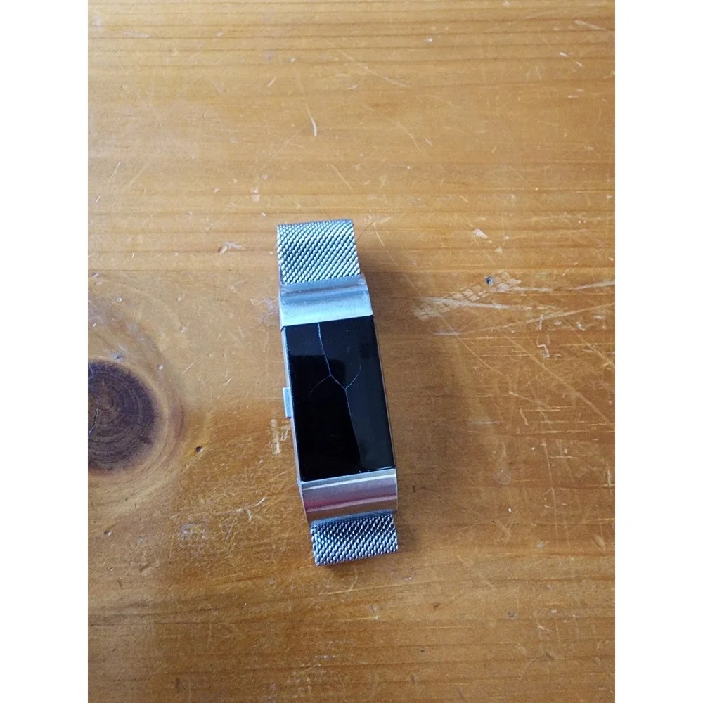 Fitbit Charge 2 Fitness Tracker Silver Milanese Loop Cracked Screen For Parts